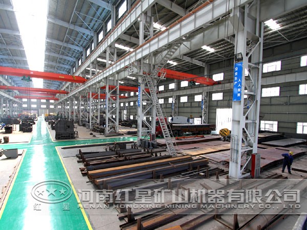 紅星機器破碎機生產車間 紅星機器破碎機生產車間