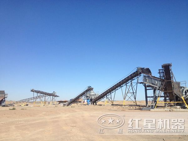 新型VSI制砂機(jī)作業(yè)現(xiàn)場(chǎng) 新型VSI制砂機(jī)作業(yè)現(xiàn)場(chǎng)