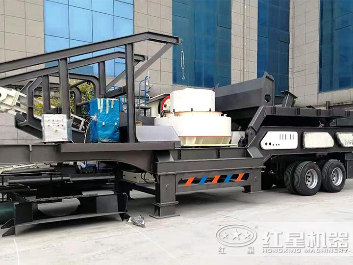 移動(dòng)式制砂機(jī)省時(shí)省力又省心 移動(dòng)式制砂機(jī)省時(shí)省力又省心