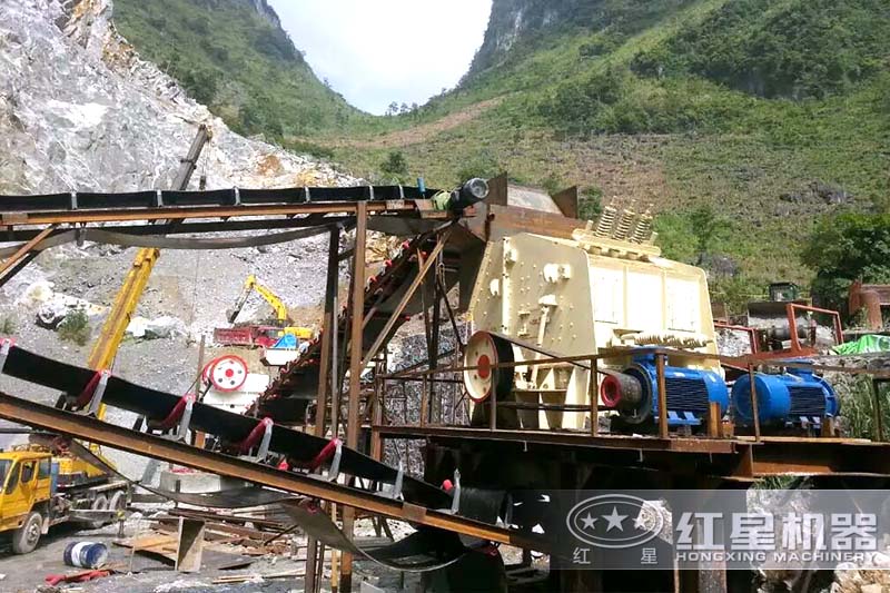 河南客戶現場，設備配置：反擊破